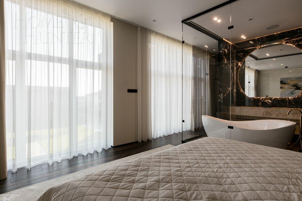 2-этажный коттедж 250 м² с отделкой