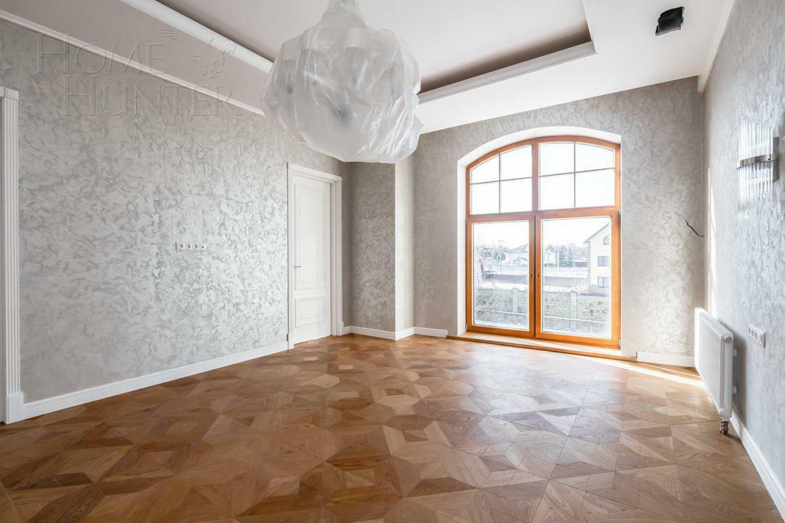 2-этажный коттедж 1 000 м² с отделкой