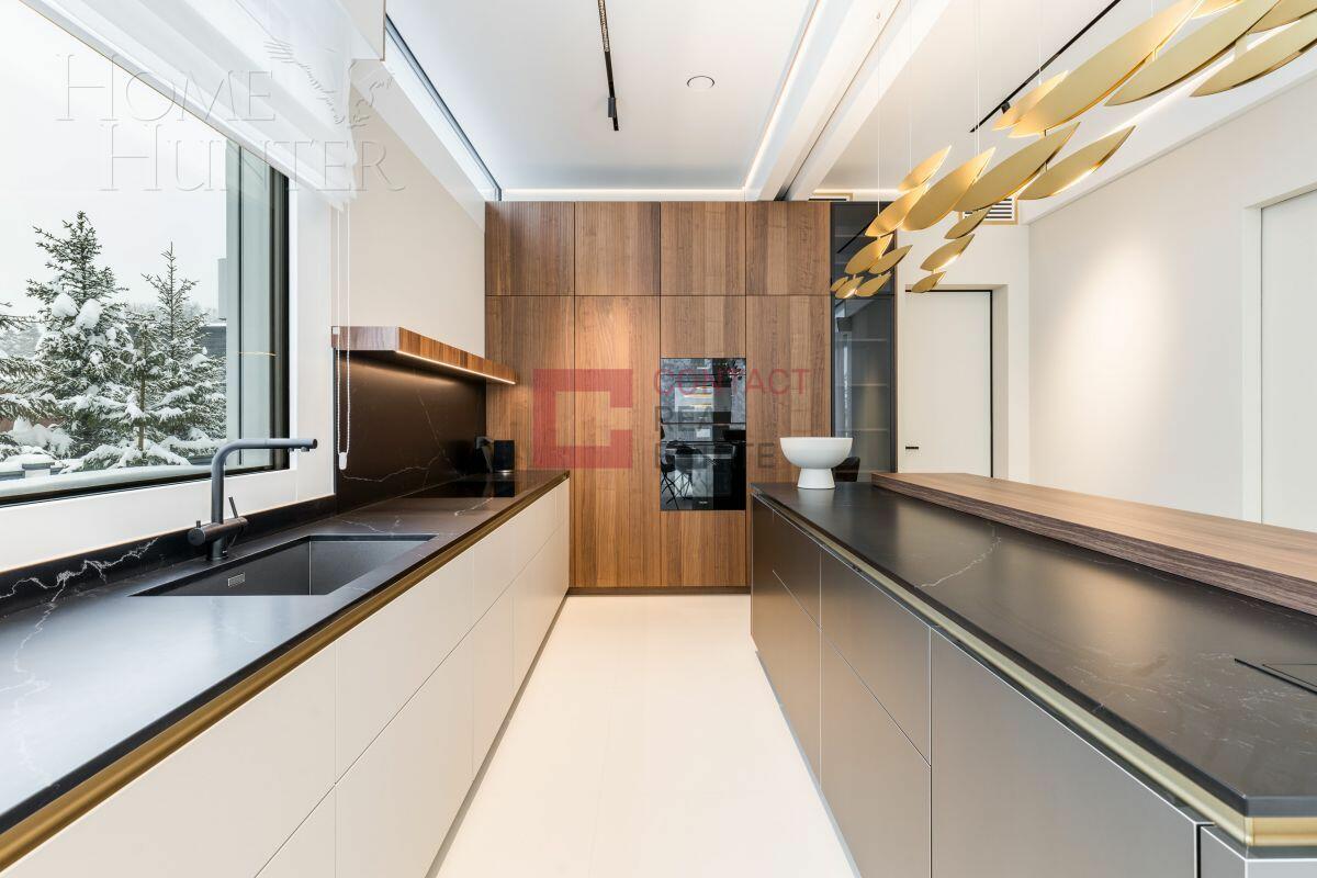 2-этажный коттедж 836 м² с отделкой