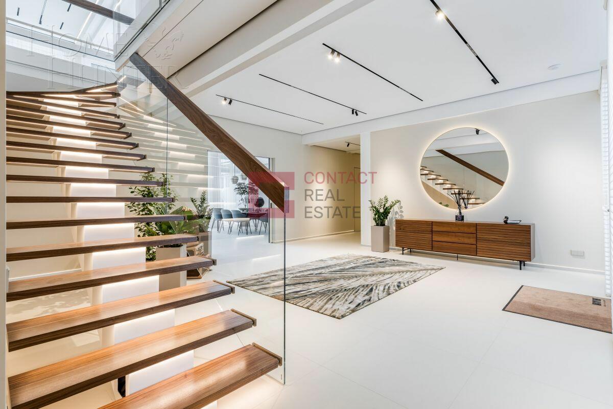 2-этажный коттедж 836 м² с отделкой