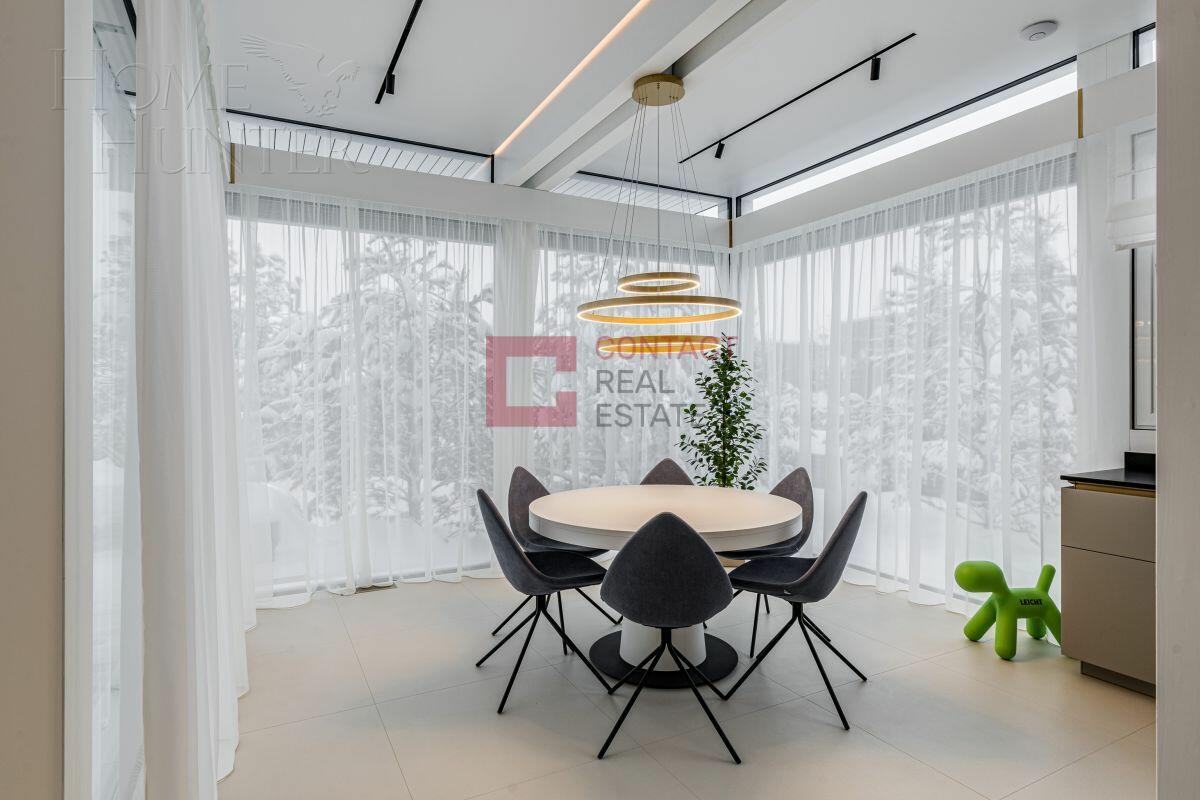 2-этажный коттедж 836 м² с отделкой