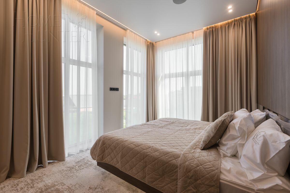 2-этажный коттедж 250 м² с отделкой