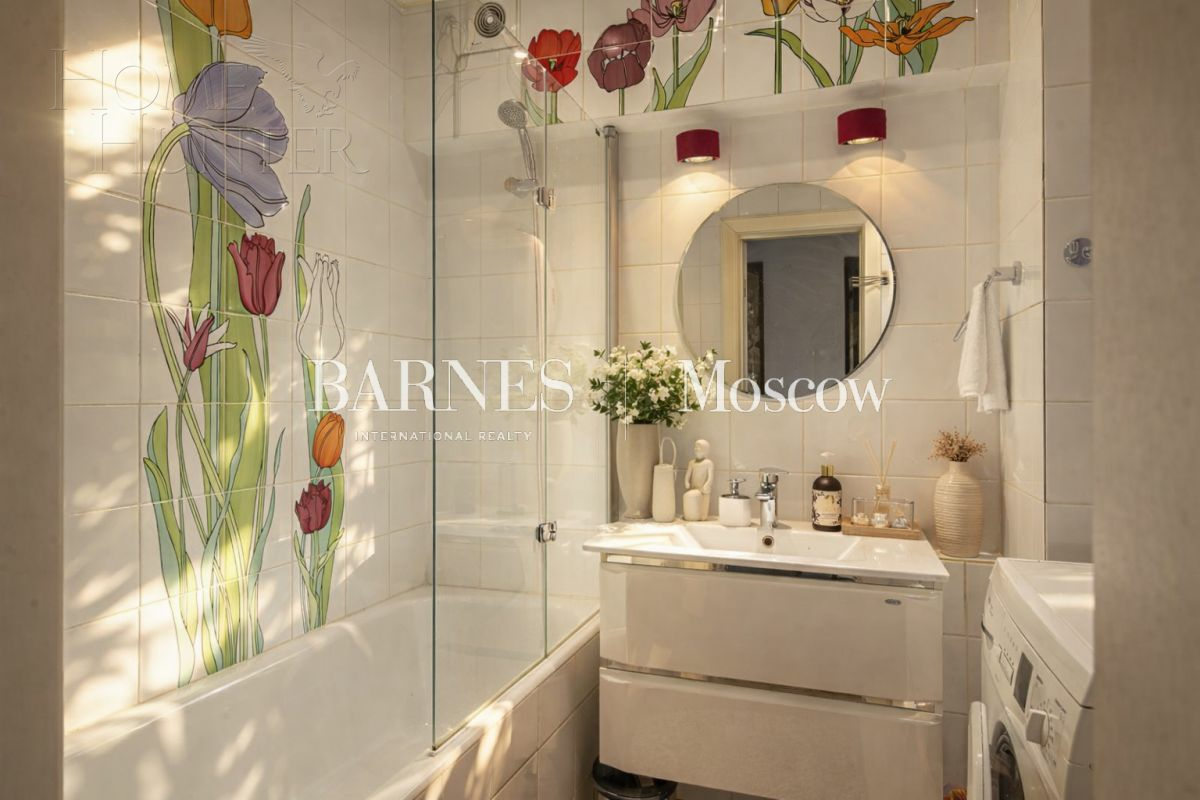 5-КОМН. КВАРТИРА С ОТДЕЛКОЙ 125 М² НА 4 ЭТАЖЕ