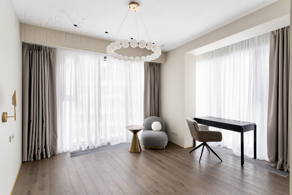 5-КОМН. КВАРТИРА С ОТДЕЛКОЙ 151 М² НА 19 ЭТАЖЕ