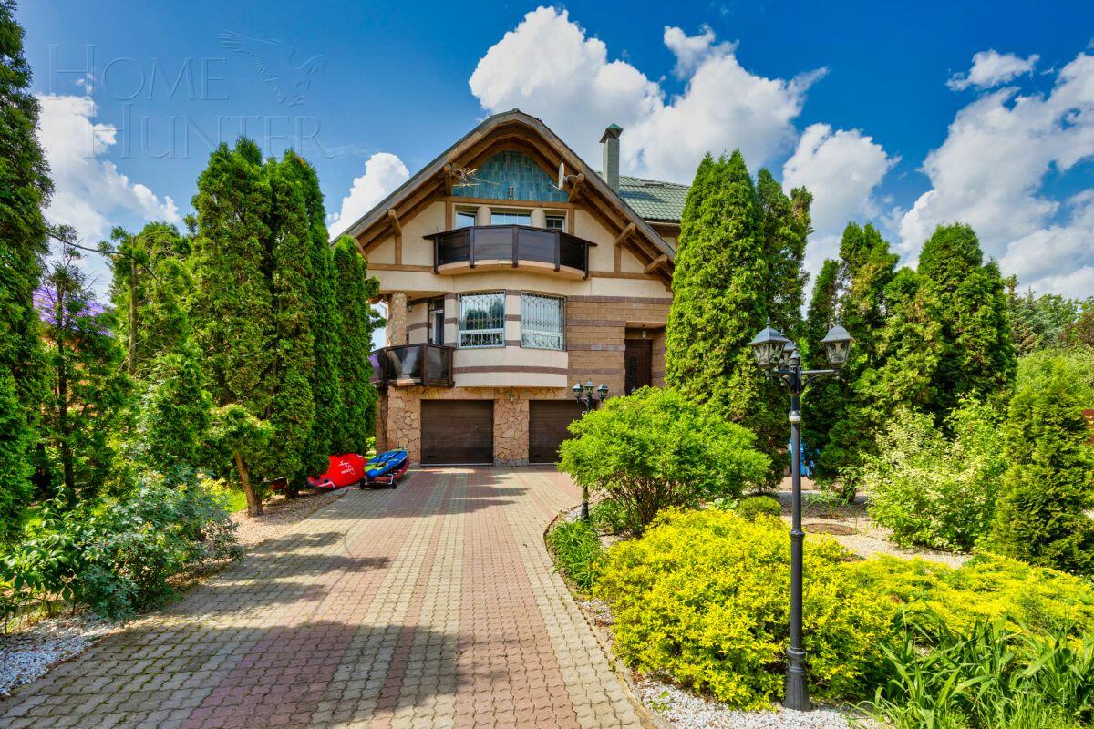 2-этажный коттедж 388 м² с отделкой