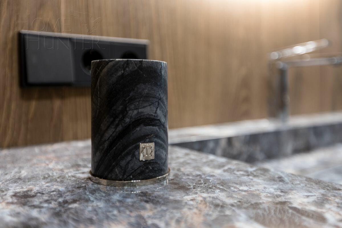 2-этажный коттедж 250 м² с отделкой