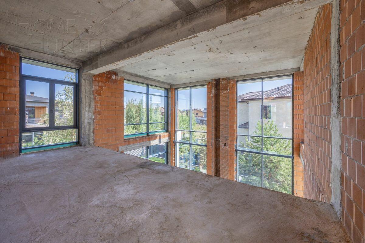 2-этажный коттедж 580 м² без отделки