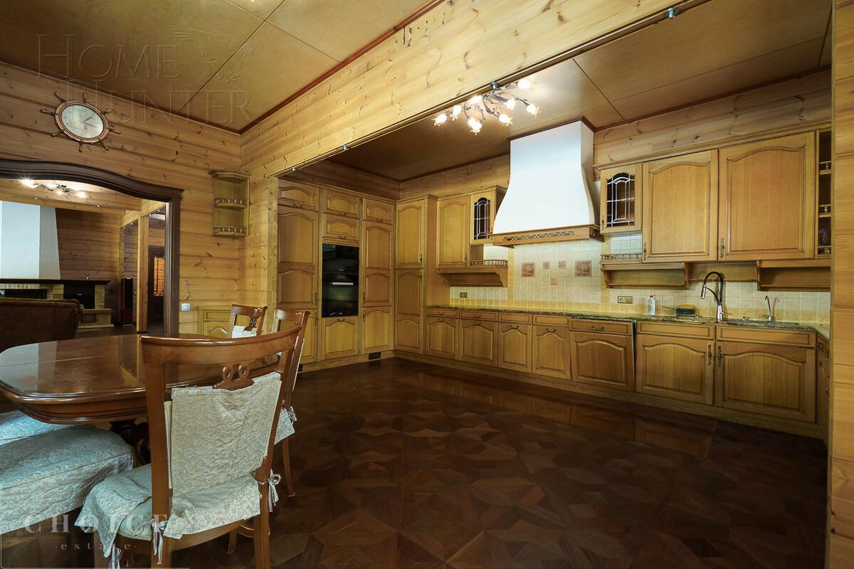 2-этажный коттедж 637 м² с отделкой