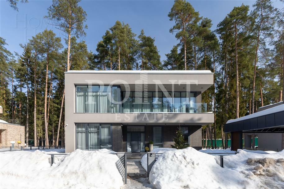 2-этажный коттедж 380 м² с отделкой