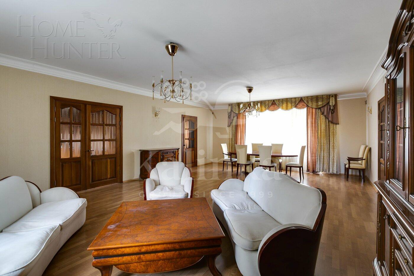 2-этажный коттедж 730 м² с отделкой