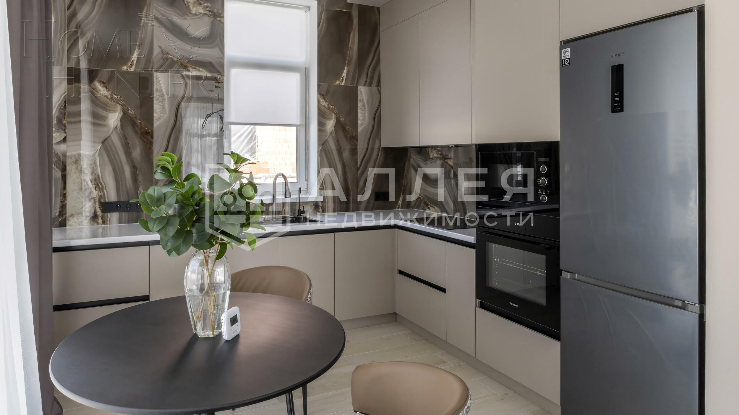 2-этажный коттедж 220 м² с отделкой