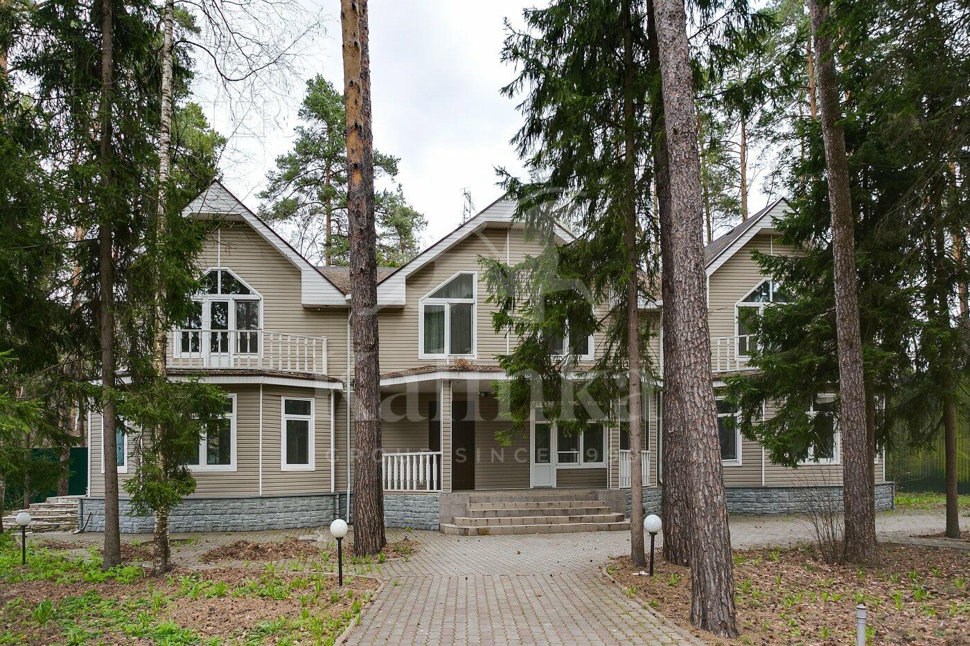 2-этажный коттедж 730 м² с отделкой