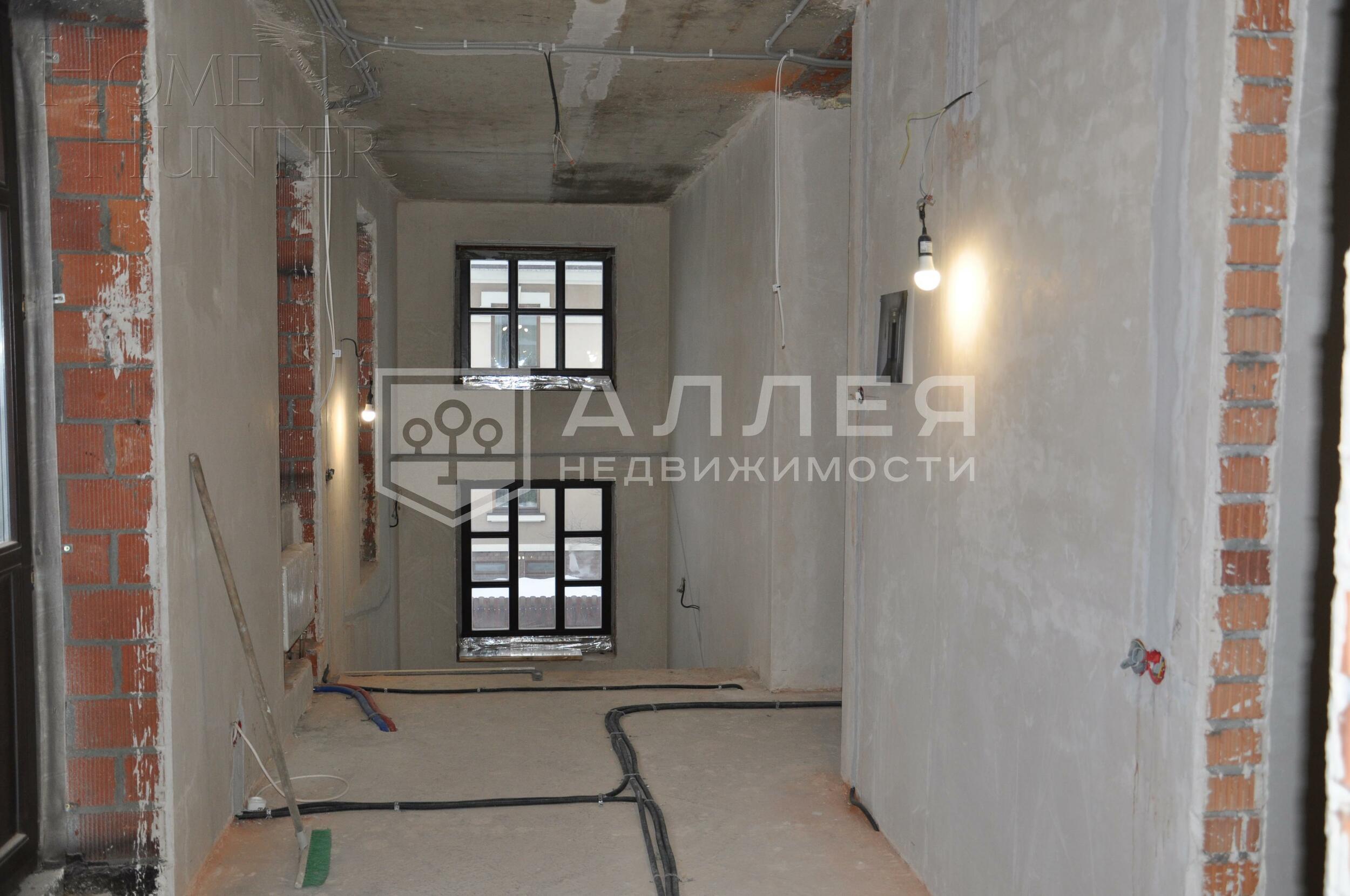 2-этажный коттедж 380 м² без отделки