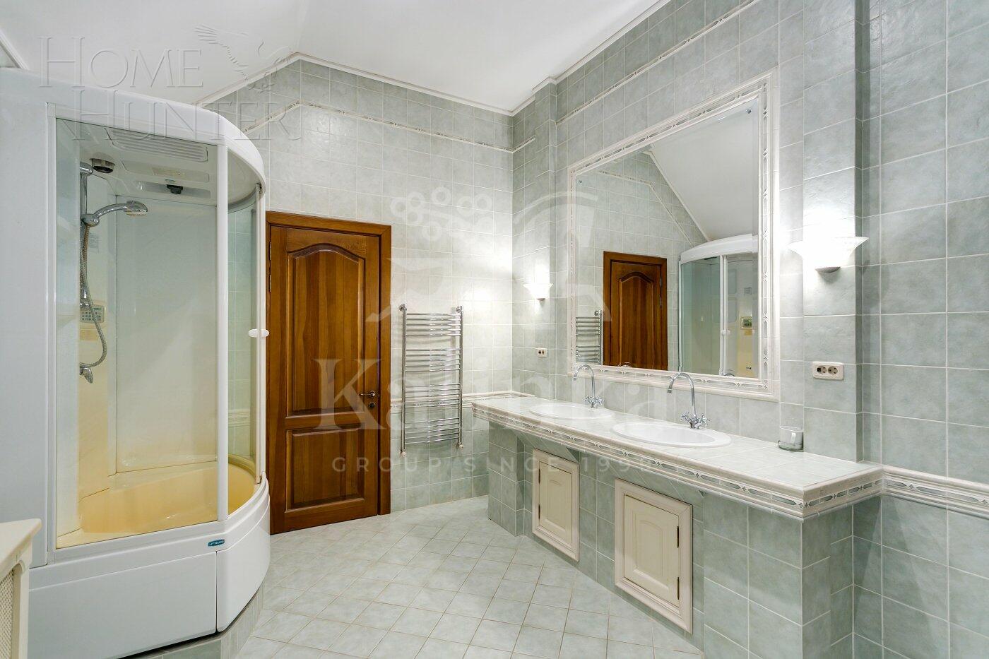 2-этажный коттедж 730 м² с отделкой