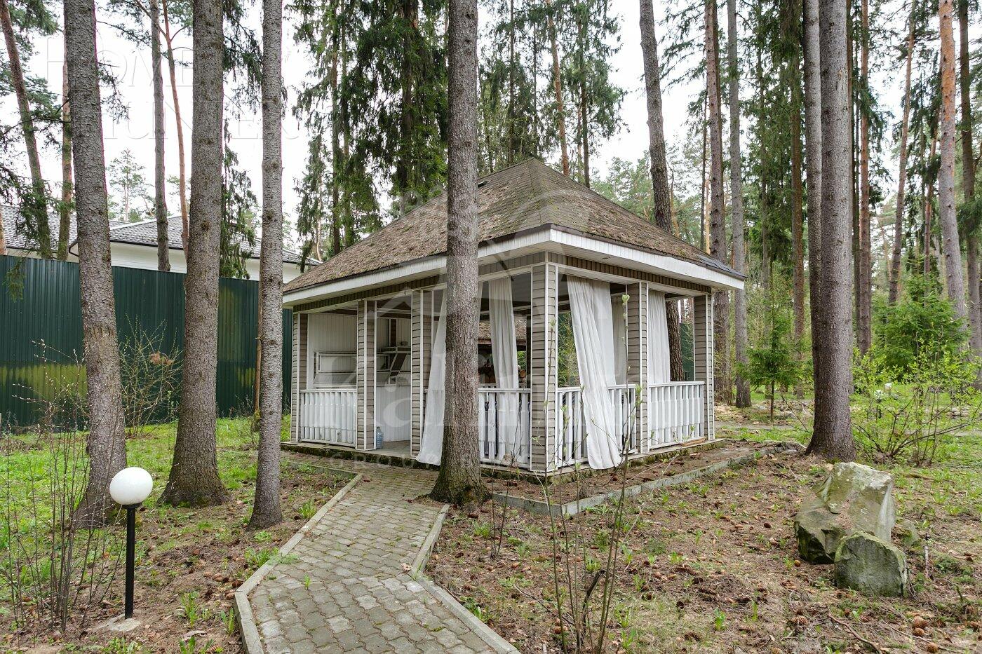 2-этажный коттедж 730 м² с отделкой