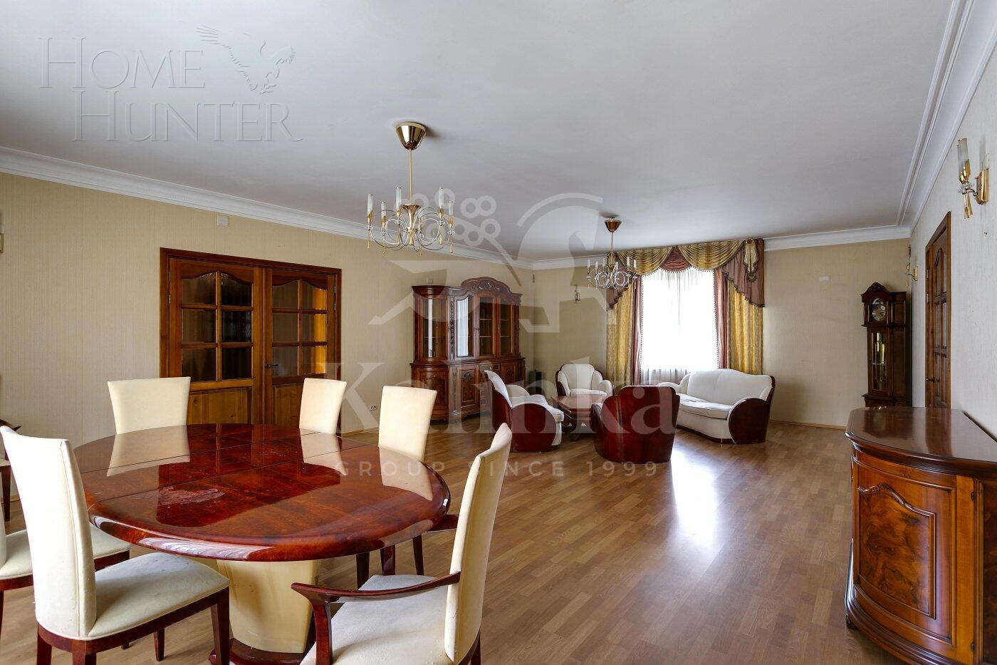 2-этажный коттедж 730 м² с отделкой