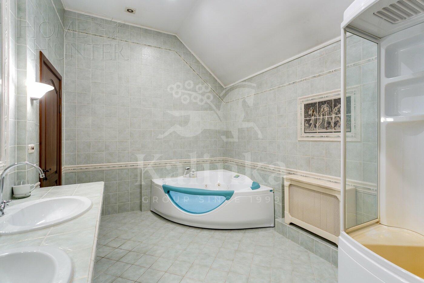 2-этажный коттедж 730 м² с отделкой