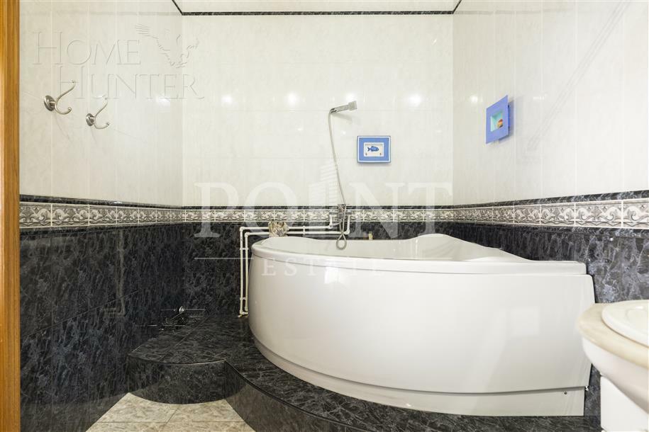 5-КОМН. КВАРТИРА С ОТДЕЛКОЙ 222.8 М² НА 3 ЭТАЖЕ