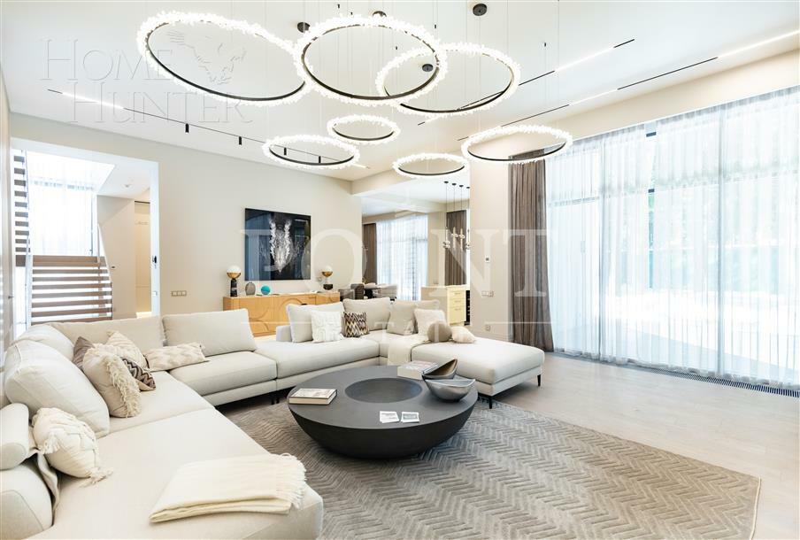 2-этажный коттедж 380 м² с отделкой