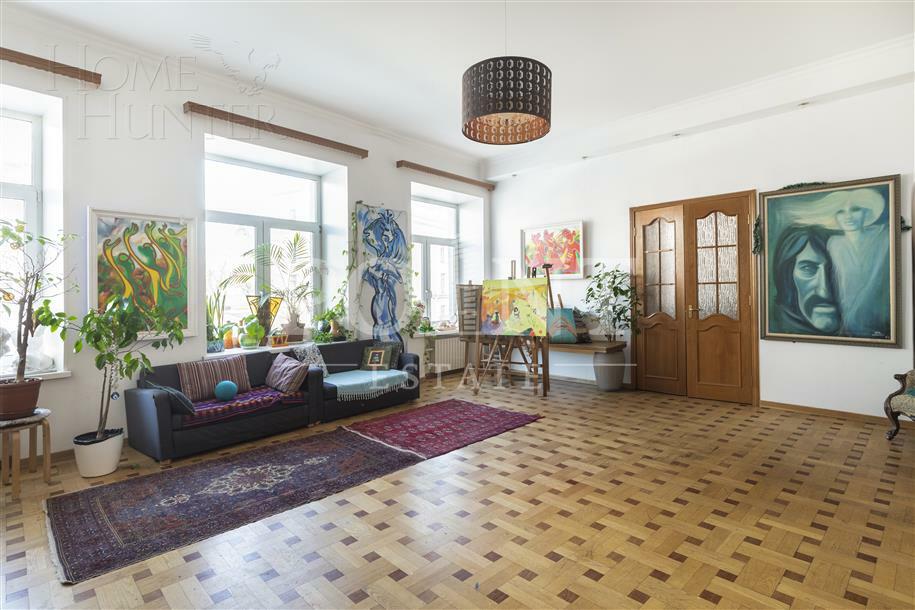 5-КОМН. КВАРТИРА С ОТДЕЛКОЙ 222.8 М² НА 3 ЭТАЖЕ