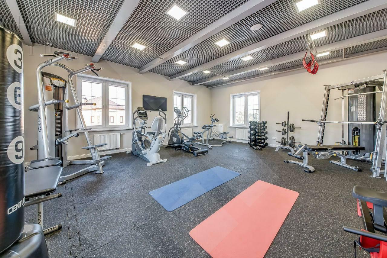 КОТТЕДЖ 700 м² с отделкой