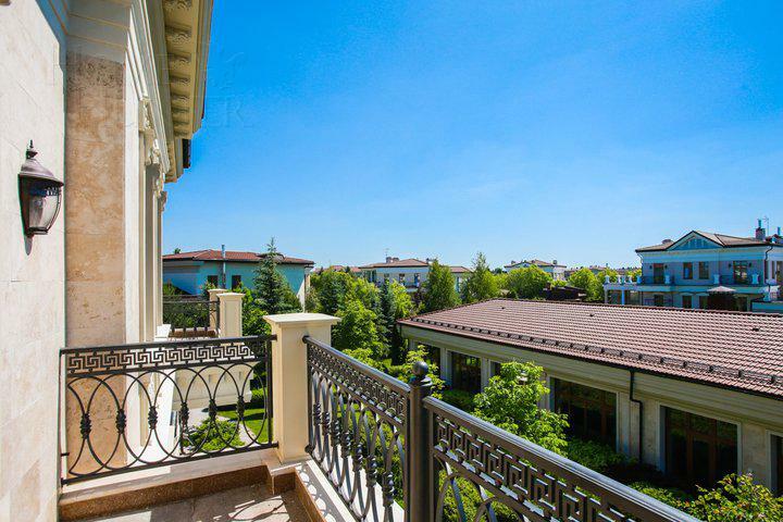 2-этажный коттедж 1 110 м² с отделкой