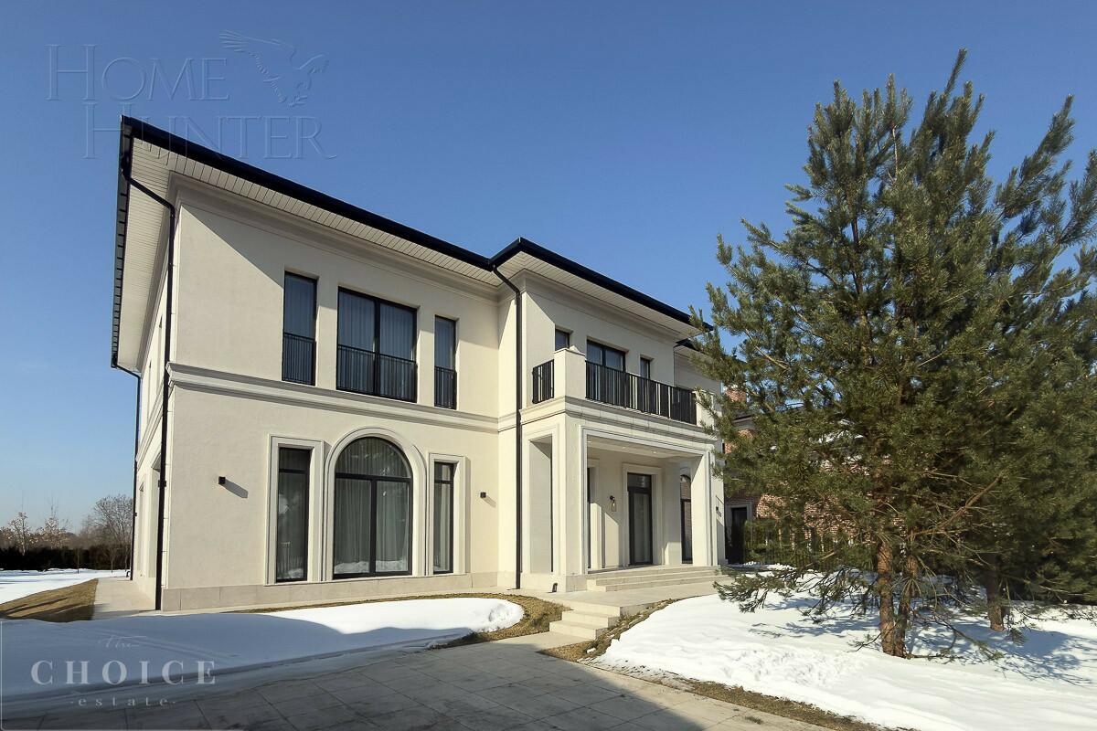 2-этажный коттедж 500 м² с отделкой