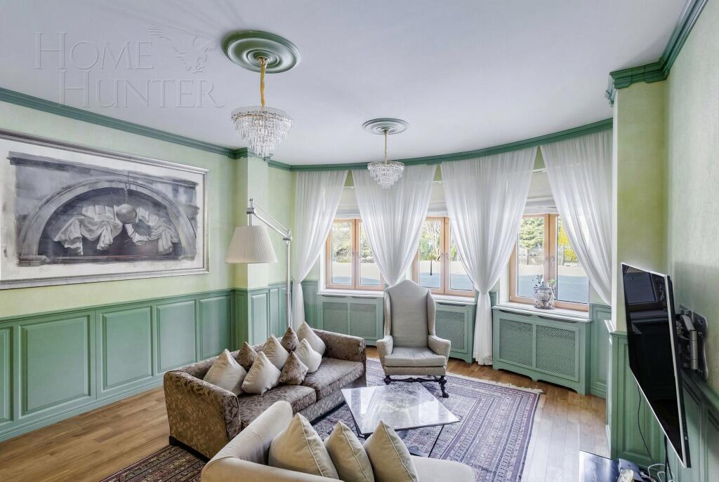 3-этажный коттедж 556 м² с отделкой