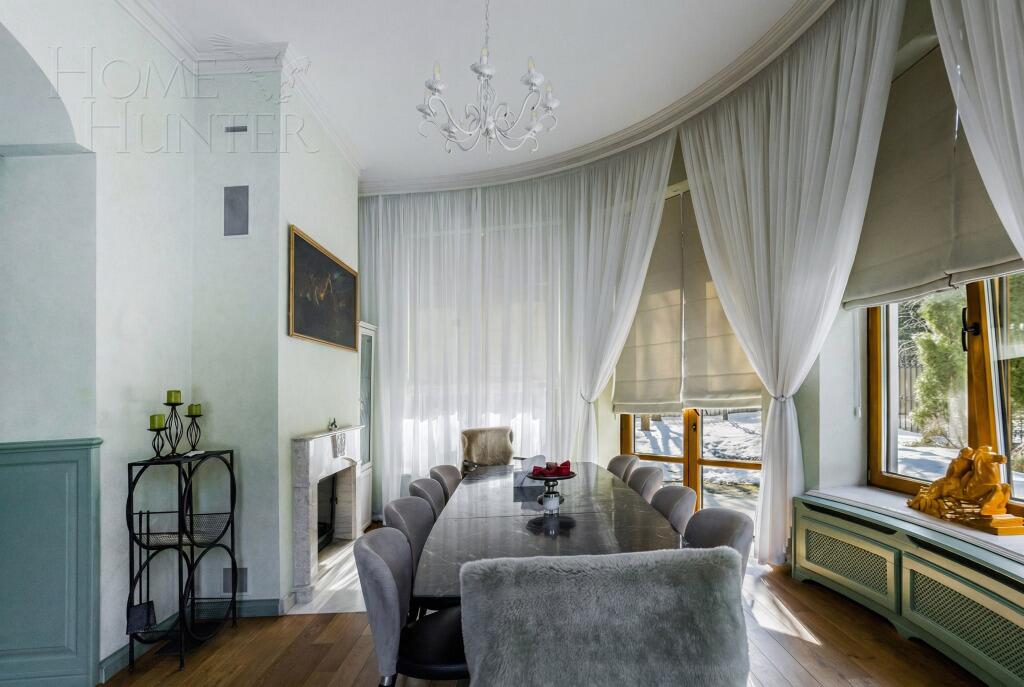 3-этажный коттедж 556 м² с отделкой