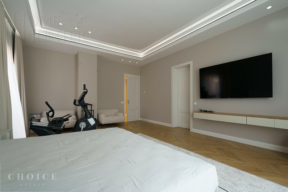 2-этажный коттедж 500 м² с отделкой