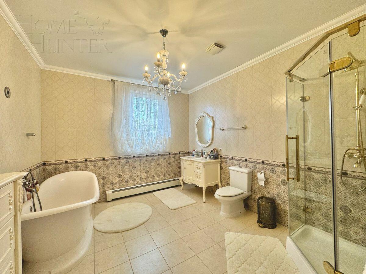 3-этажный коттедж 800 м² с отделкой