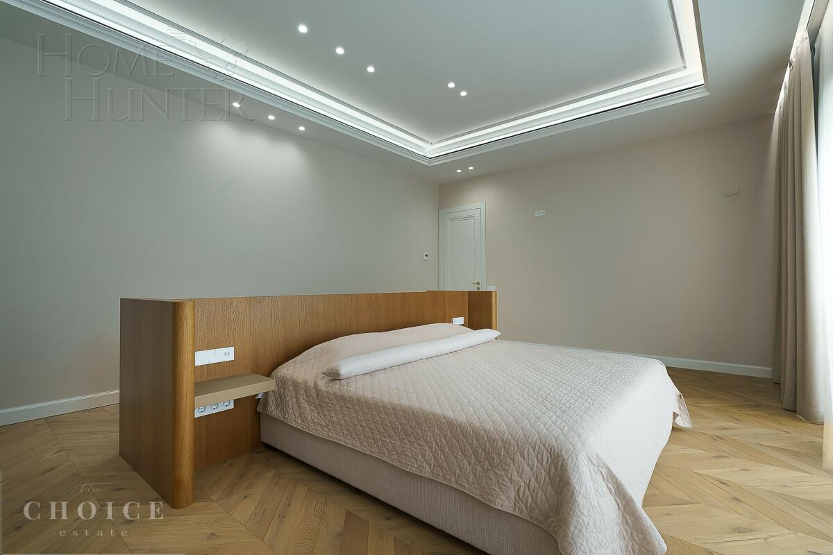 2-этажный коттедж 500 м² с отделкой