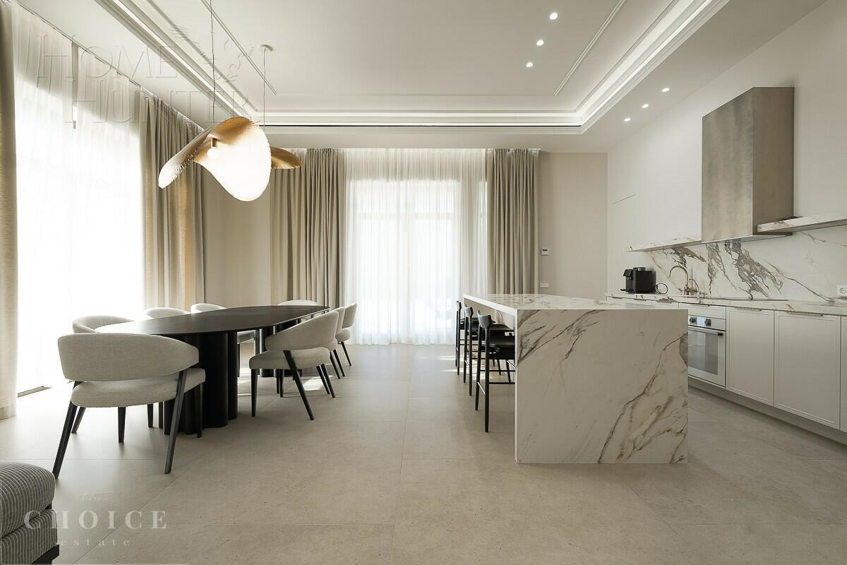 2-этажный коттедж 500 м² с отделкой