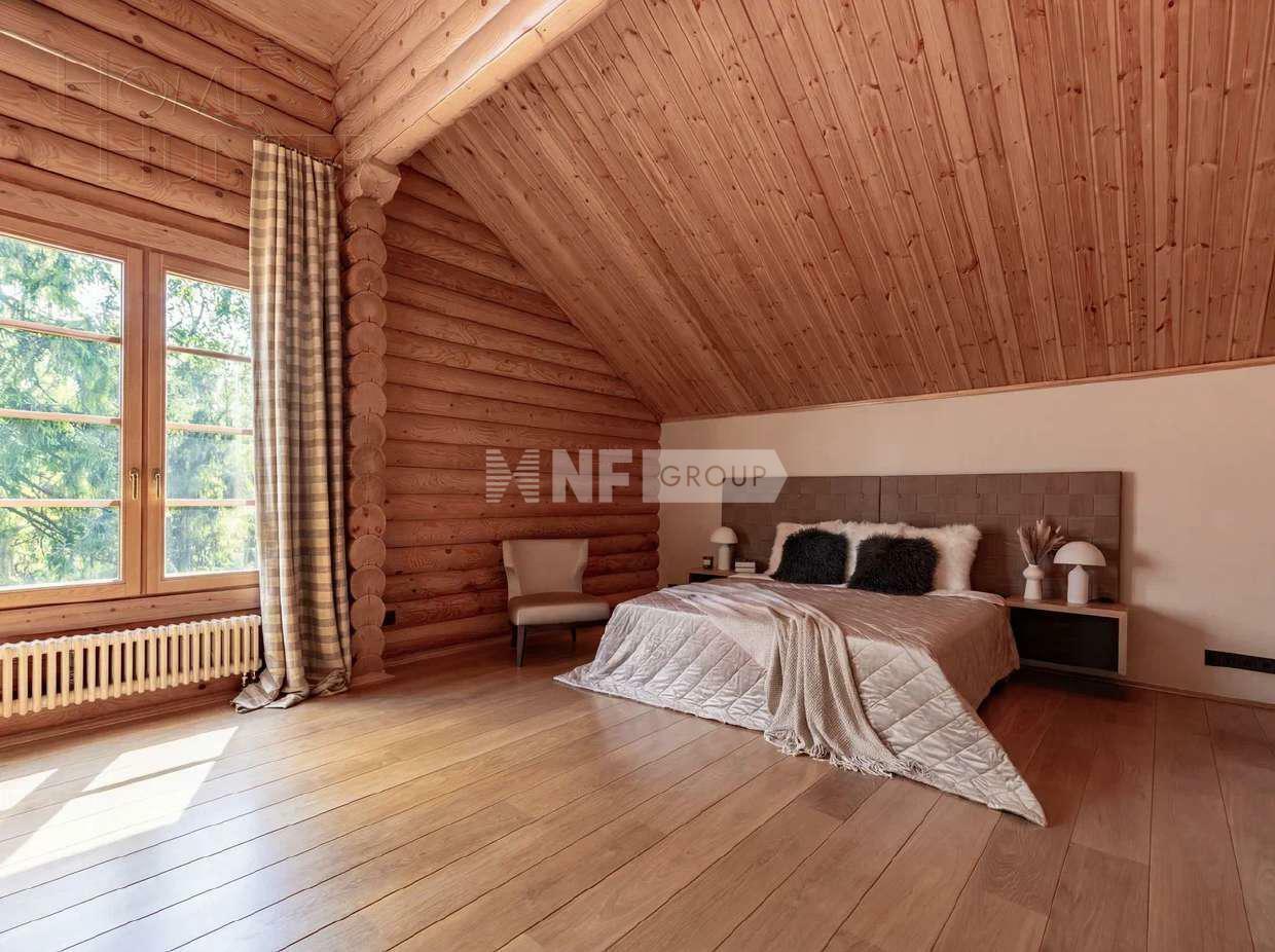 2-этажный коттедж 725 м² с отделкой