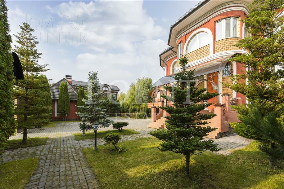 2-этажный коттедж 730 м² с отделкой