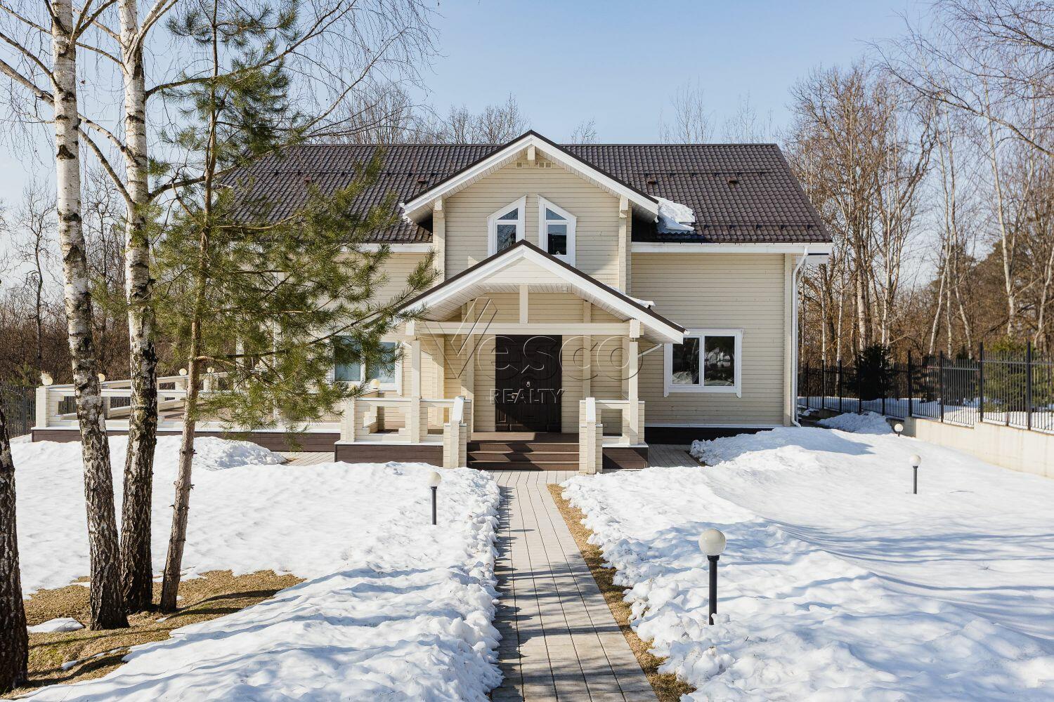 2-этажный коттедж 430 м² с отделкой