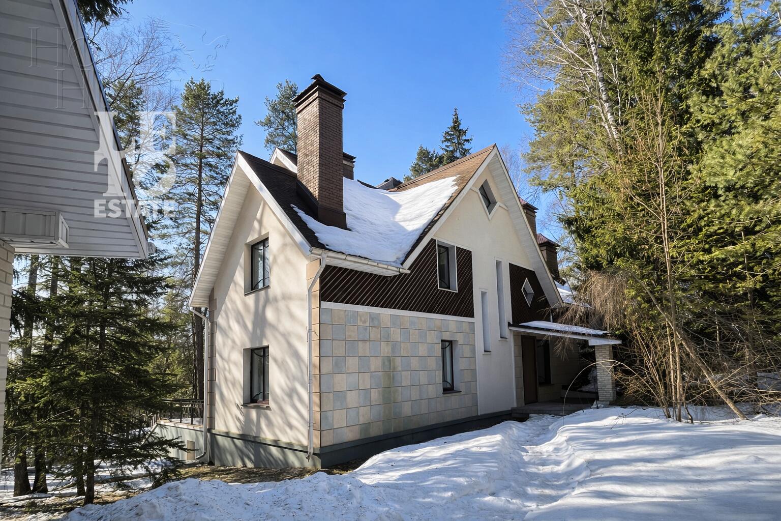 2-этажный коттедж 607 м² с отделкой