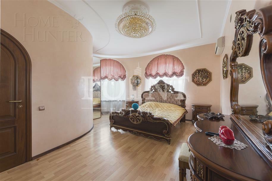 2-этажный коттедж 730 м² с отделкой