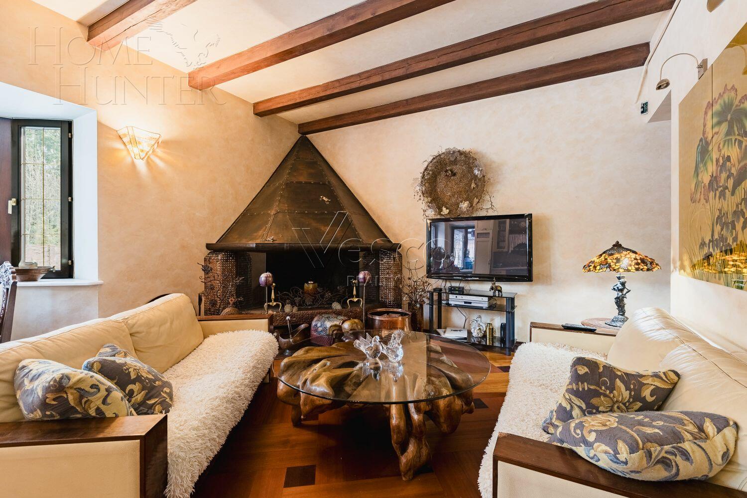 2-этажный коттедж 450 м² с отделкой