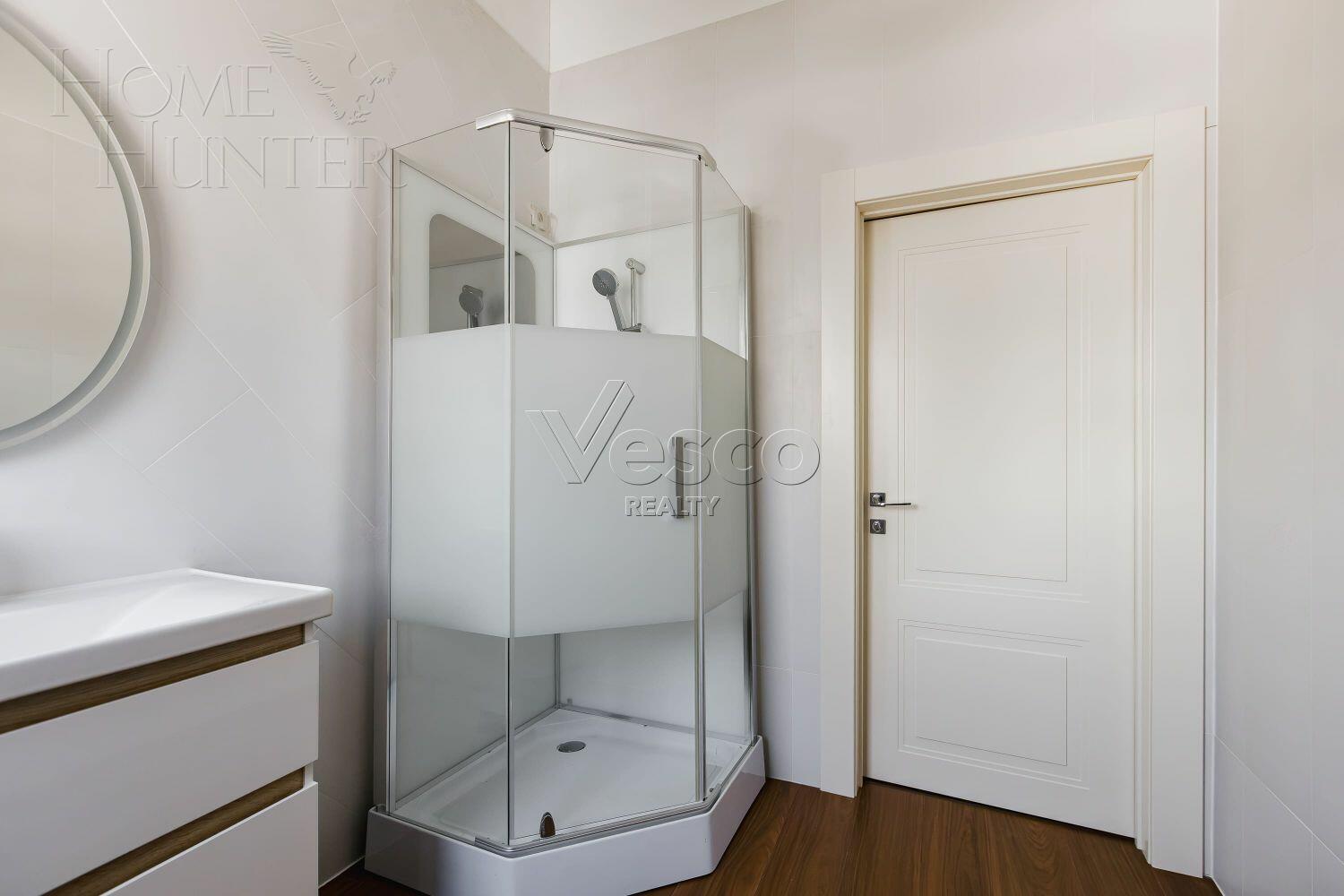 2-этажный коттедж 430 м² с отделкой