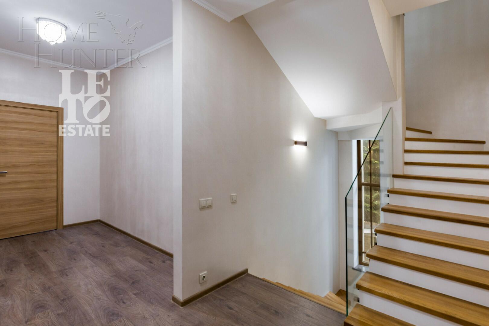 2-этажный коттедж 607 м² с отделкой