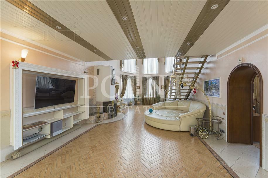 2-этажный коттедж 730 м² с отделкой