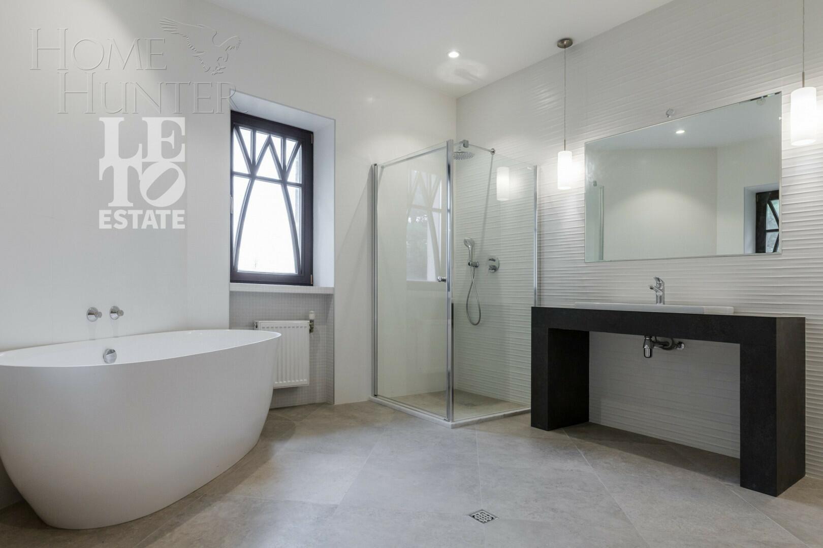 2-этажный коттедж 500 м² с отделкой