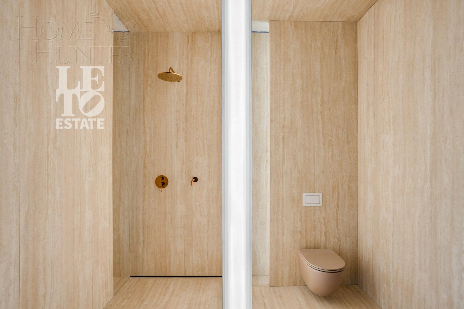 2-этажный коттедж 389 м² с отделкой