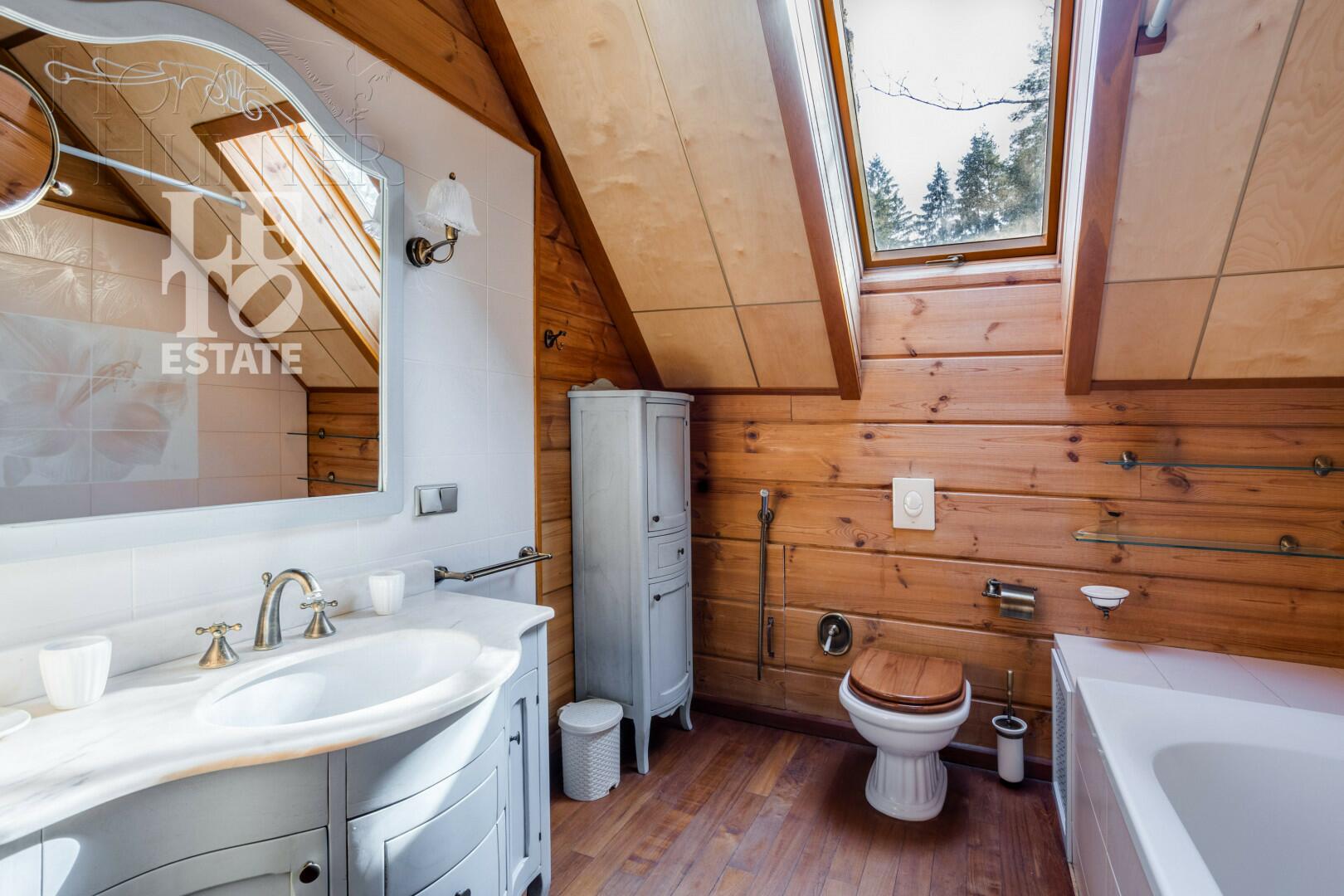 2-этажный коттедж 637 м² с отделкой