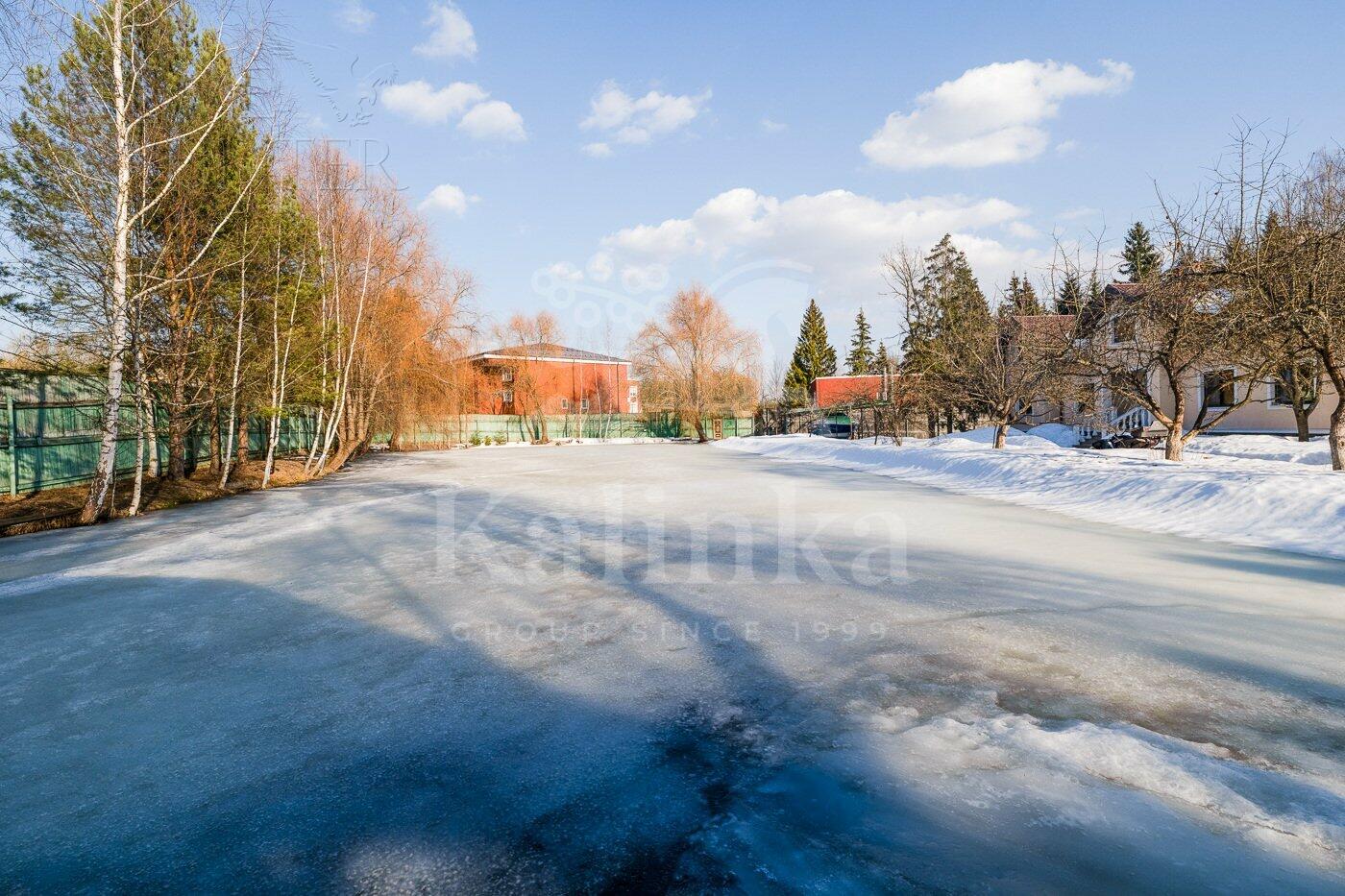 2-этажный коттедж 800 м² с отделкой