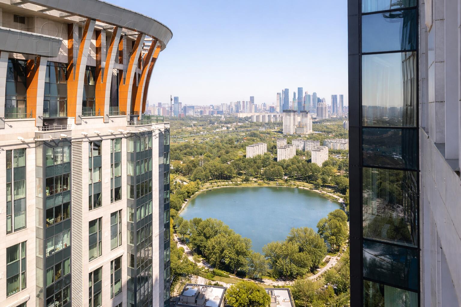 3-КОМН. КВАРТИРА С ОТДЕЛКОЙ 112 М² НА 36 ЭТАЖЕ