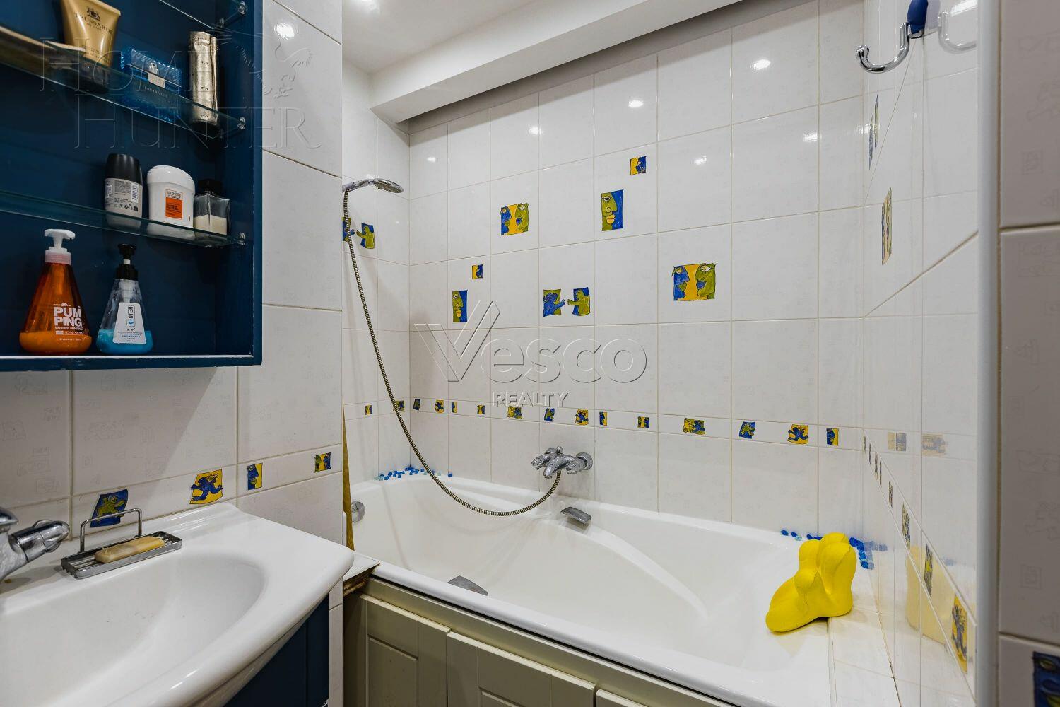 2-этажный коттедж 450 м² с отделкой