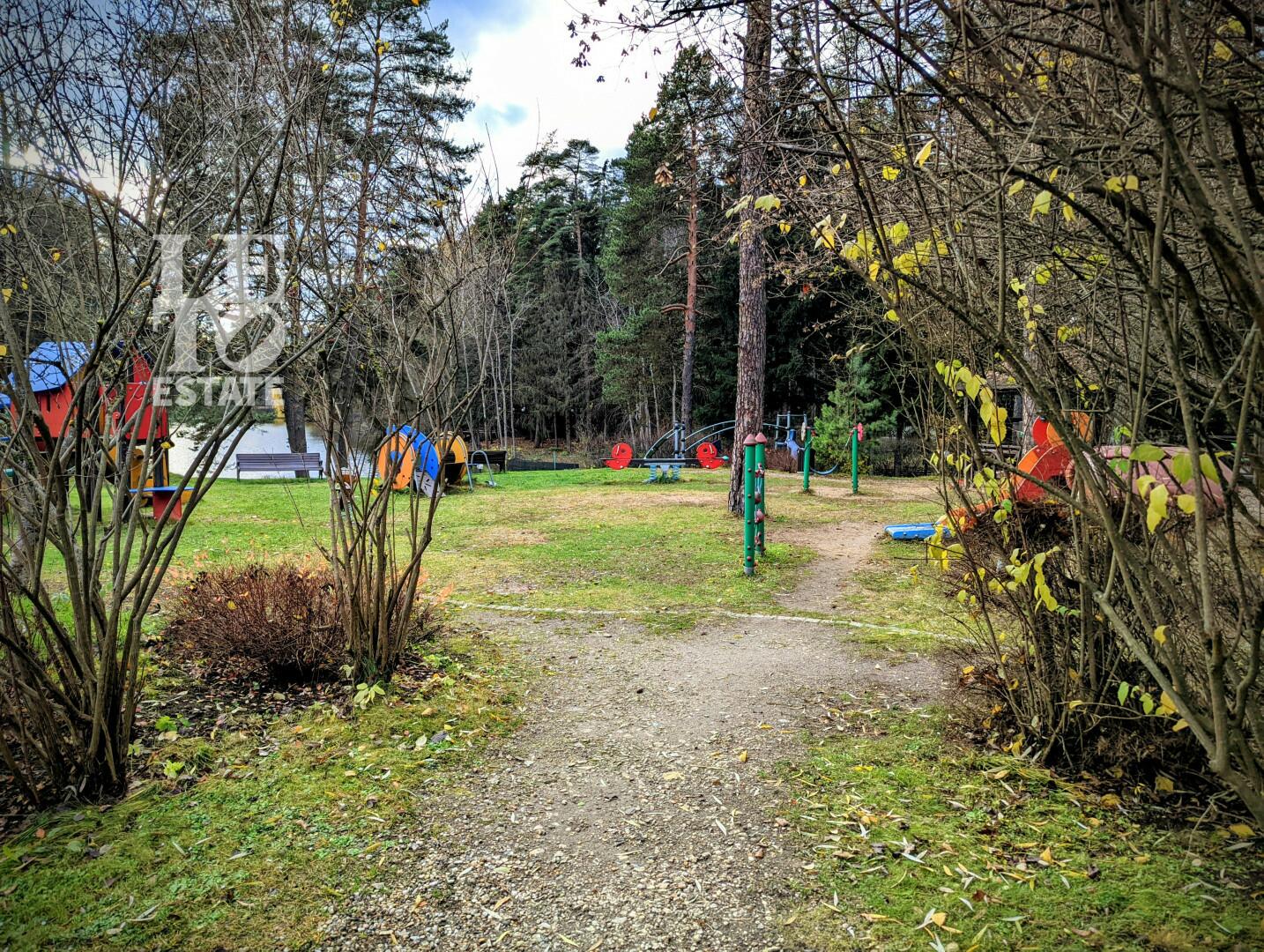 2-этажный коттедж 500 м² с отделкой