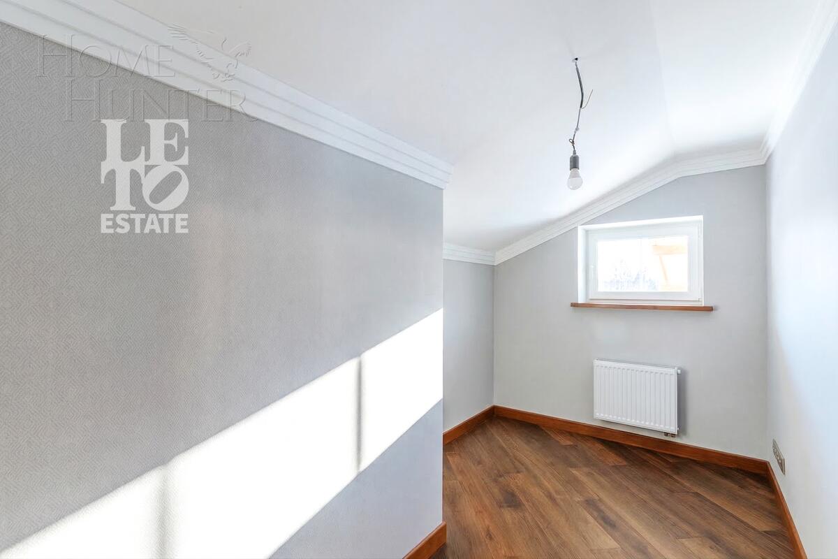 3-этажный коттедж 287.8 м² с отделкой